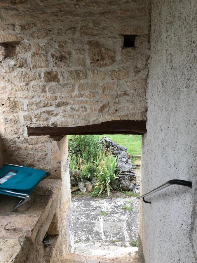 Calme Et Tranquillite Βίλα Pern Εξωτερικό φωτογραφία